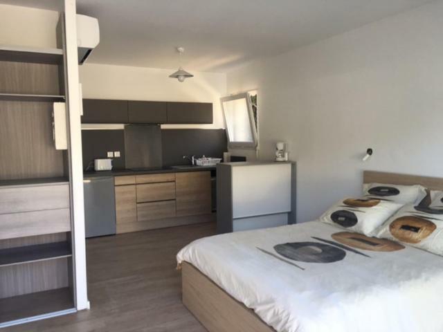 Appartements Les Pesquiers Hyeres Plage Eksteriør billede
